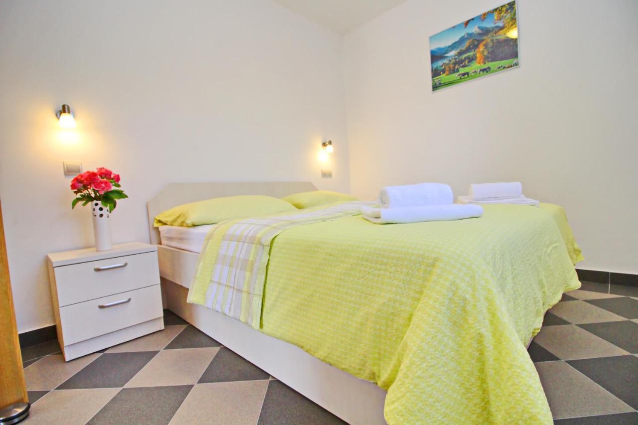 Apartments Gusti Drače 外观 照片