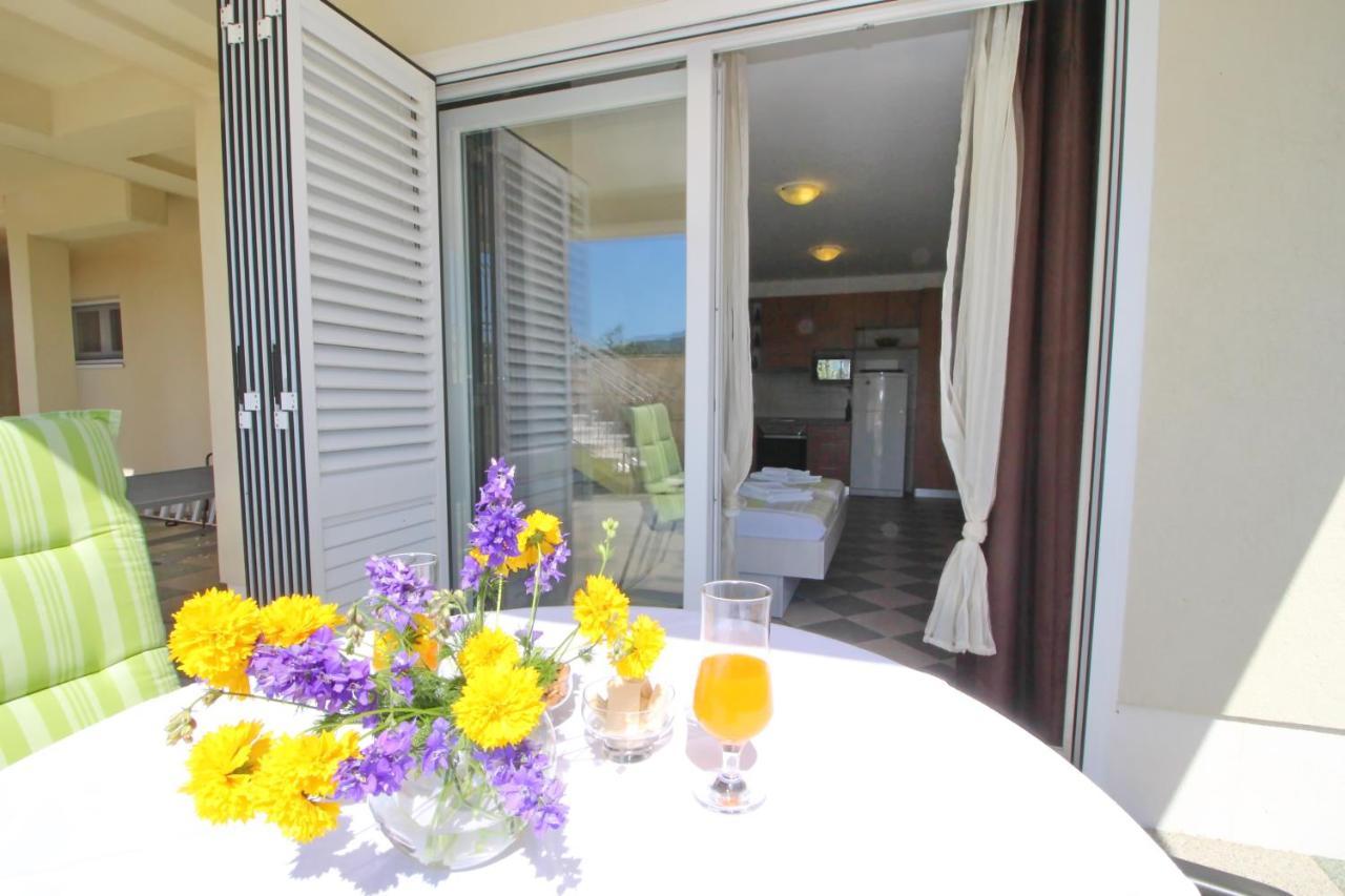 Apartments Gusti Drače 外观 照片